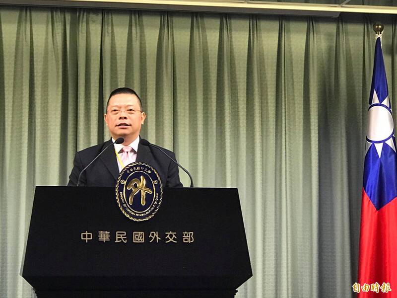 正在宴請貴賓!台灣政壇大咖「突然抽搐身亡」享年52歲