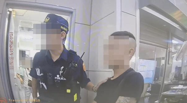 豐原車站驚傳砍人!台中母陪女兒產檢「遭水果刀狂砍送醫」