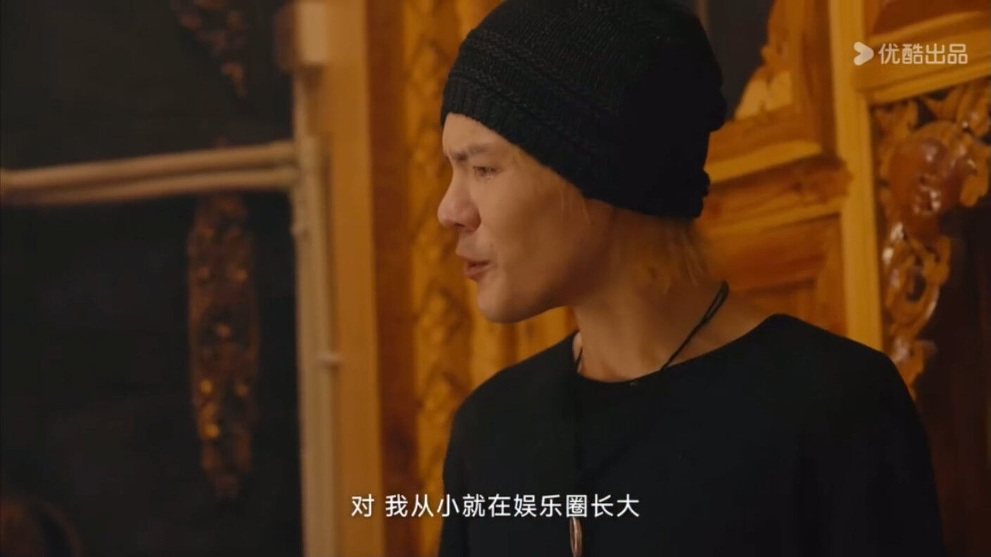 向佐痛哭喊「演藝圈好恐怖」!媽媽向太認了:「他在哭他自己笨」