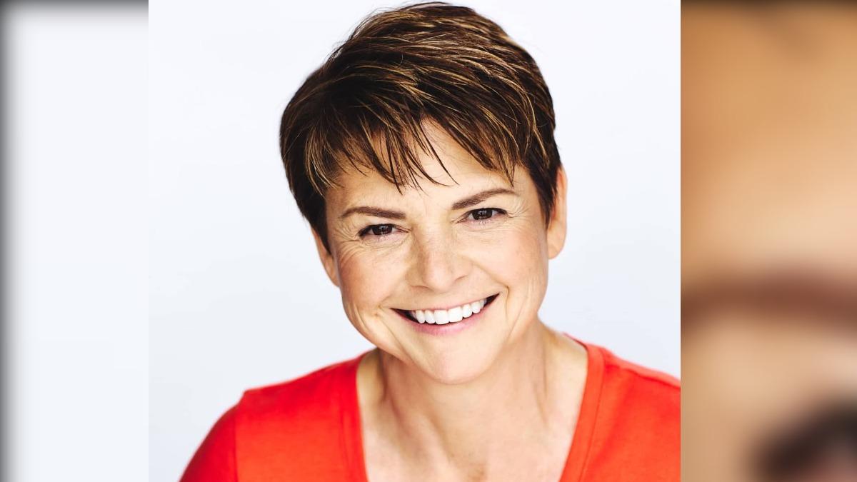 快訊/60歲資深女星驚傳「過馬路被撞身亡」!