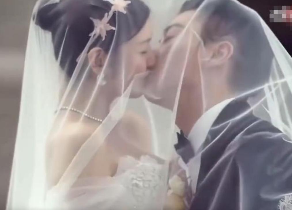 離婚不到1年!陳曉「憔悴老態不敢認」 一對比「陳妍希甜搭上小19歲鮮肉」網笑:狠甩前夫一條街