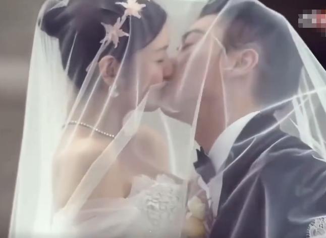 離婚不到1年!陳曉「憔悴老態不敢認」 一對比「陳妍希甜搭上小19歲鮮肉」網笑:狠甩前夫一條街