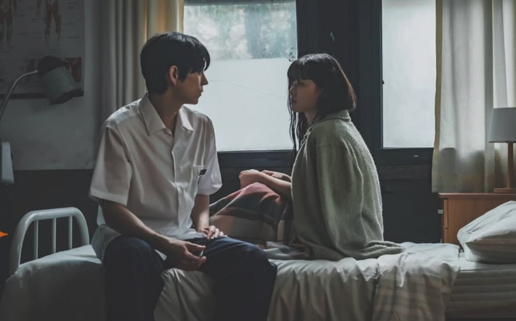 少一點都會短命！最新研究「睡眠時數門檻」曝光　睡不飽「比不運動更慘」：週末補眠也不行