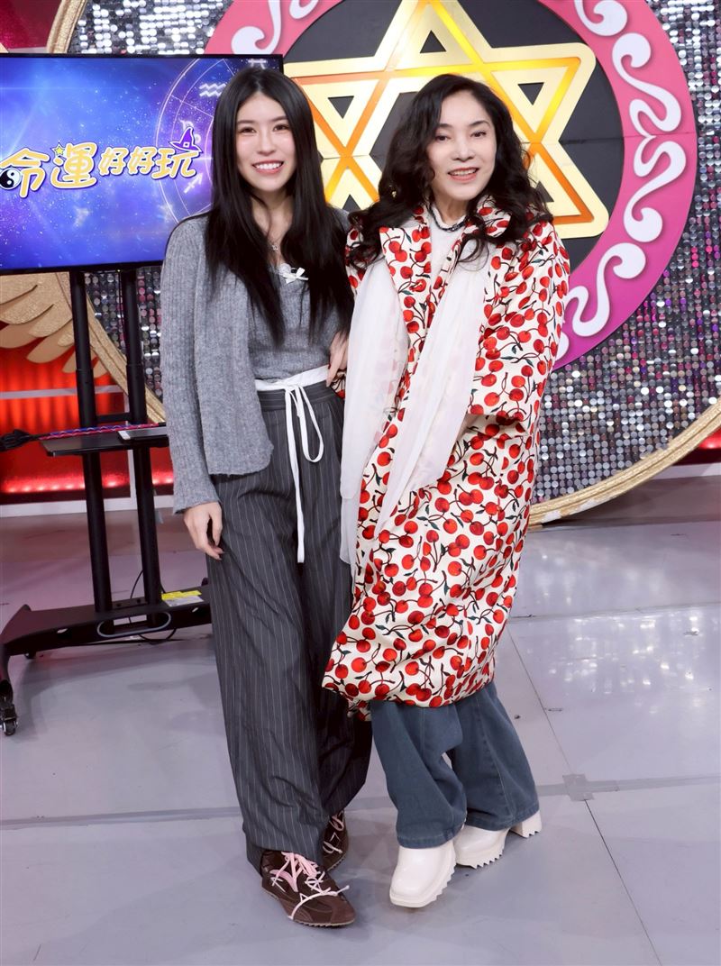 2年見不到愛孫!李亞萍爆「女婿反常扮女裝」外貌曝光 余天一看氣炸飆罵