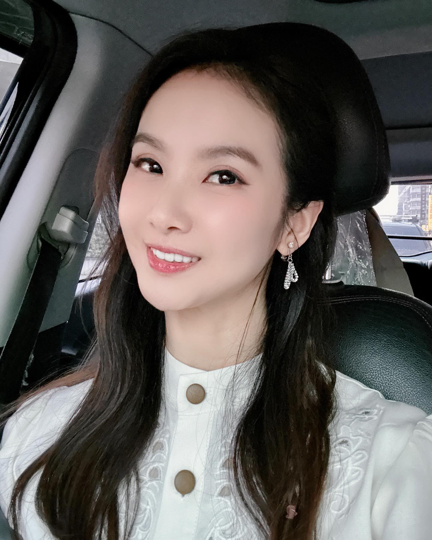 嫁大12歲富商!戲說一姐「認了升格9孫嬤」 女兒被傳當小三「她發聲回應了」