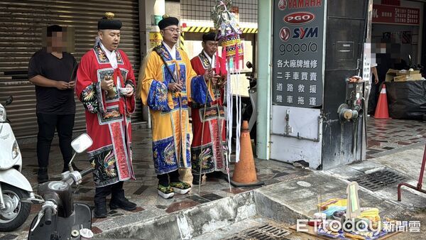 遭酒駕撞枉死!女清潔員招魂「3道士擲筊10次沒用」 妹妹哭崩「承諾一句話」才引魂成功