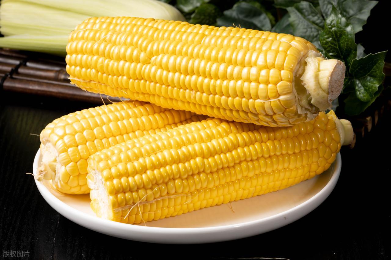 玉米是高尿酸死對頭?醫生提醒:想控制尿酸「冬天多吃4蔬菜」