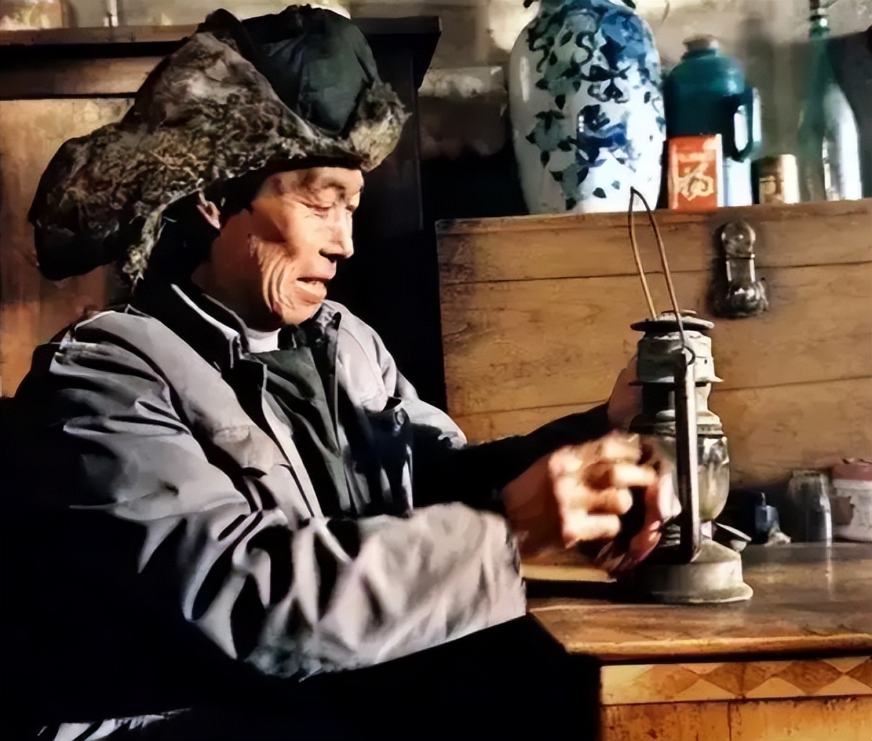 成名後拋棄原配！44歲資深男星「離婚秒娶女粉絲」　如今面相變了「當年報應也來了」網嘆：自作自受...