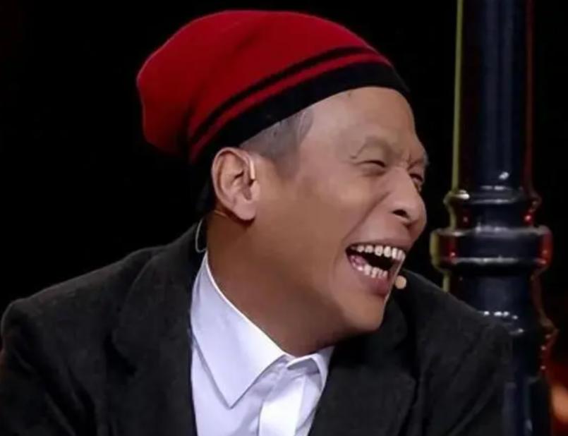 成名後拋棄原配！44歲資深男星「離婚秒娶女粉絲」　如今面相變了「當年報應也來了」網嘆：自作自受...