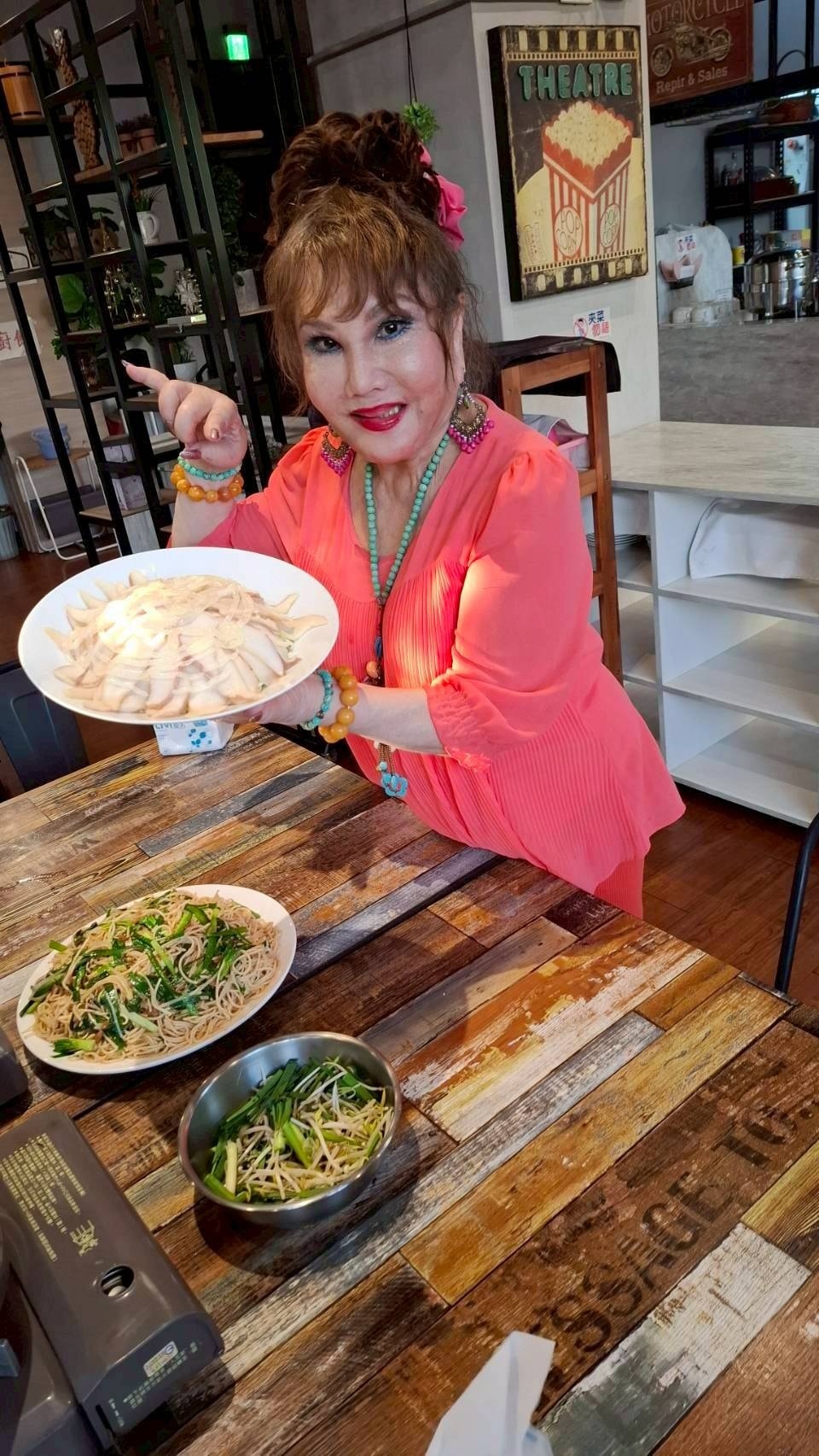 狂被傳死訊！78歲澎澎「女兒親自現身」　近況曝光「遺產都分配好了」