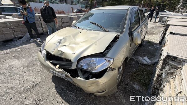 77歲阿嬤「撞死高雄女老師」！她「停車後詭異加速」嘆：這輩子第一次出事