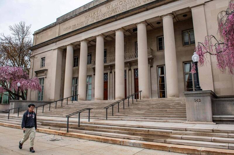 知名大學濺血！47歲教授「躺血泊送醫不治」死因曝光