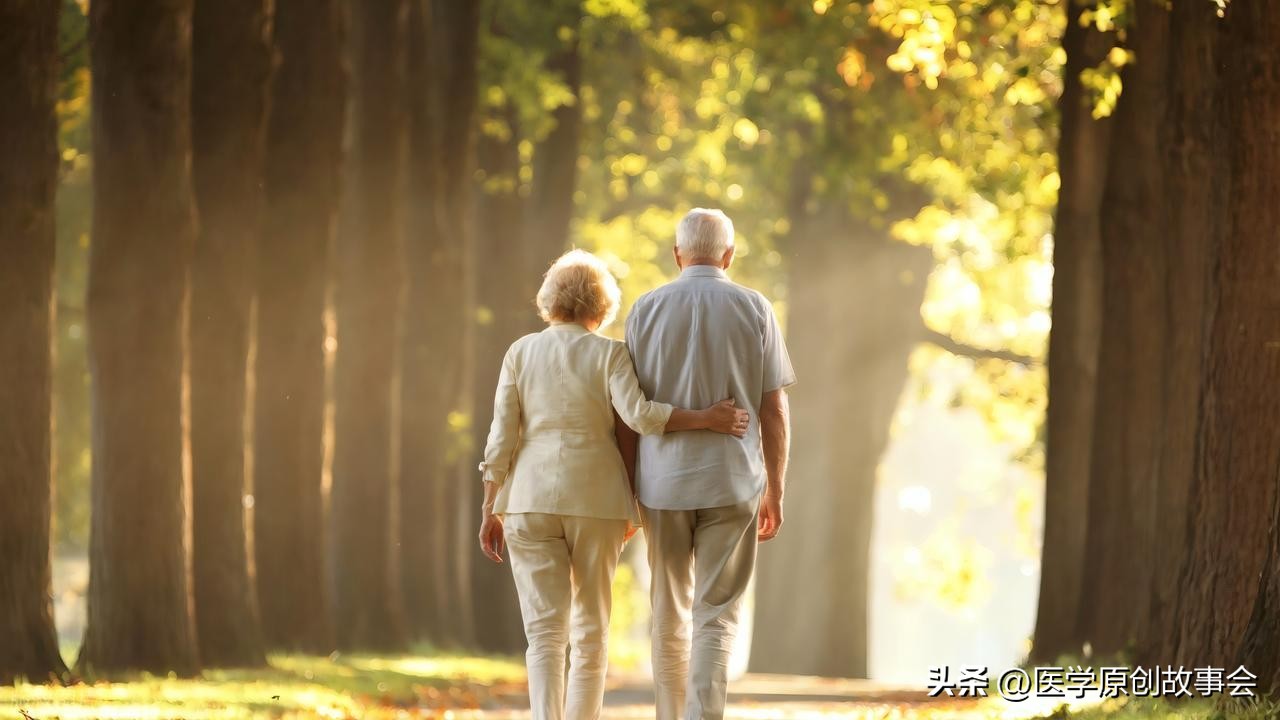 越散步命越短？醫生示警：老人散步「務必注意這5點」千萬別犯錯