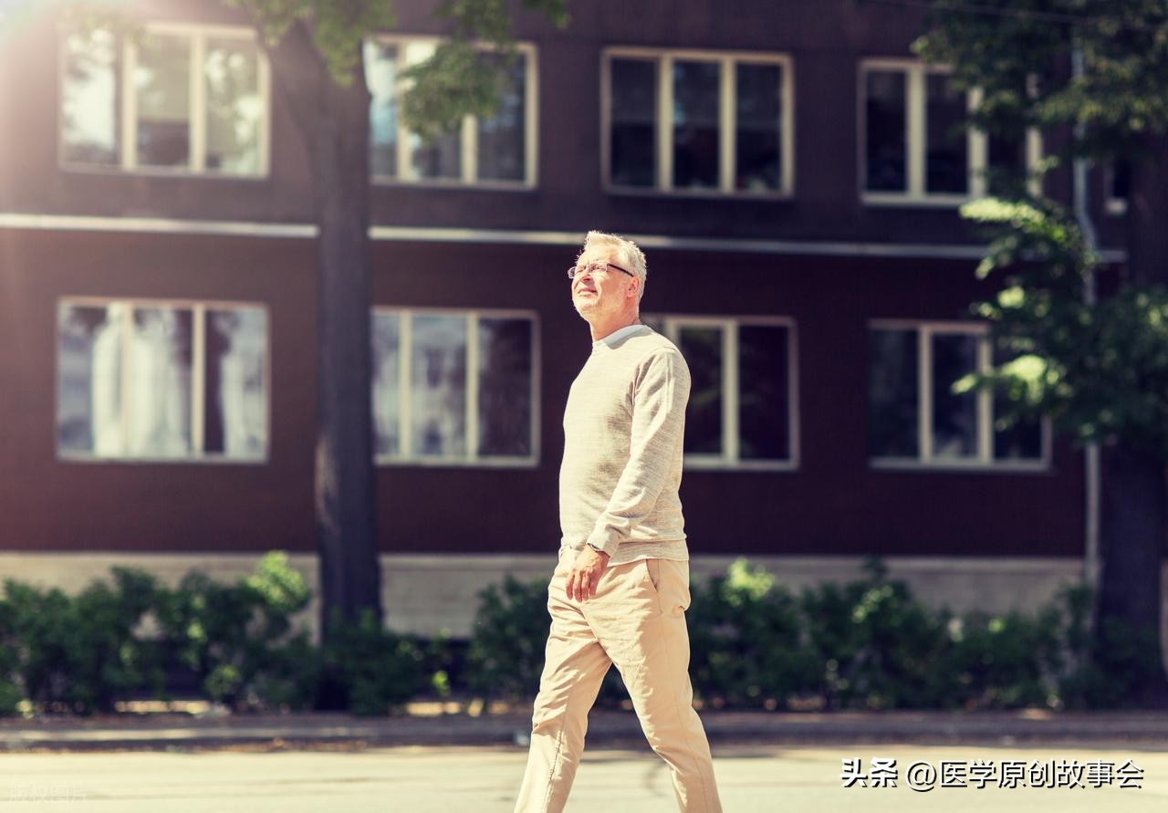 越散步命越短？醫生示警：老人散步「務必注意這5點」千萬別犯錯