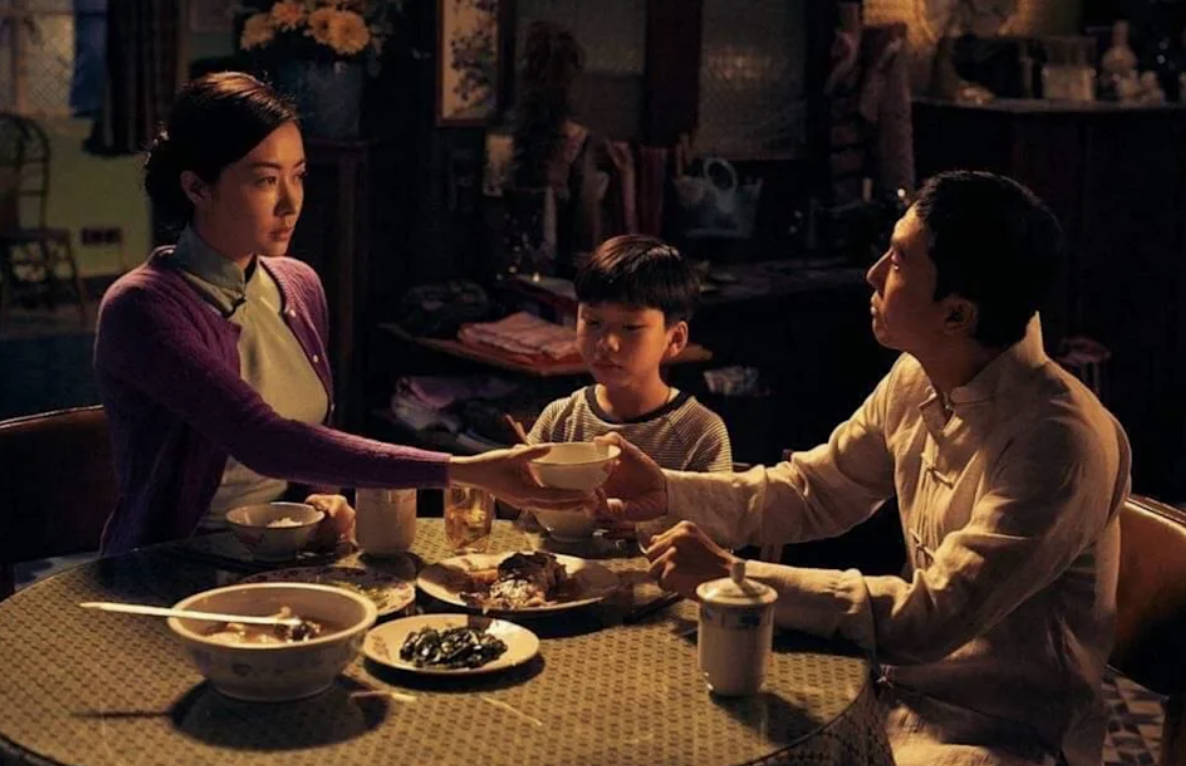 當你老了「需要人在床前照顧時」！你就會發現：最後能依靠的，不是親戚、朋友也不是兒女「而是這個人」