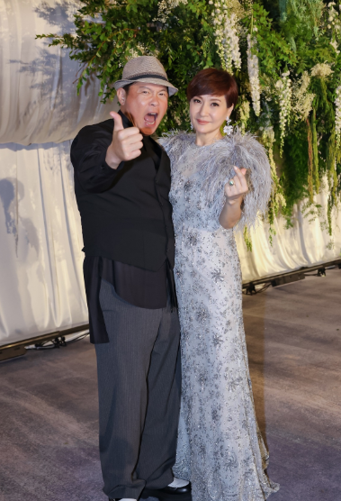 從沒婆媳問題！64歲方芳芳「對媳婦比兒子還好」　笑曝「一招誘媳婦生娃」期待抱孫