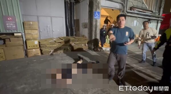 快訊／北車煙霧彈男「跑誠品南西砍人」！3人倒下「滿地血畫面曝光」