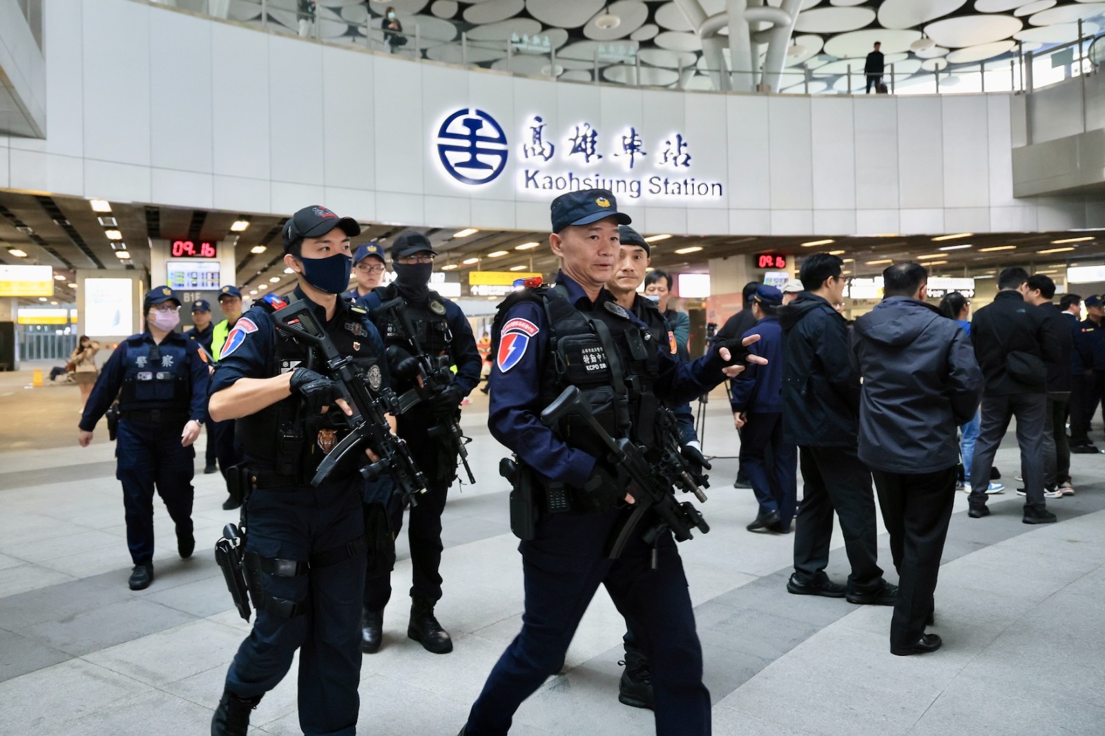 快訊／聲稱張文同夥！他點名高雄車站「這天大規模行動」　放話再鎖定「台中新光三越」：再殺50人