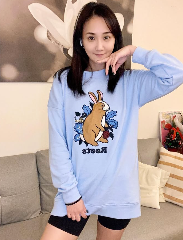 驚傳高燒住院！49歲何妤玟「疑罹血癌」緊急搶命 　肝指數飆升「女兒一開口讓她痛哭」