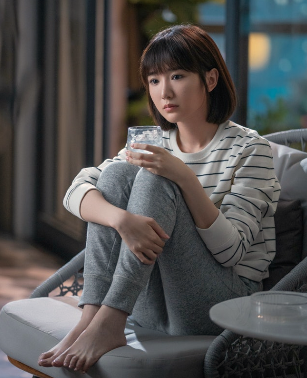 買房登記父母名下!家人「決定賣掉」錢全給弟弟 他們突登門「厚臉皮提1要求」