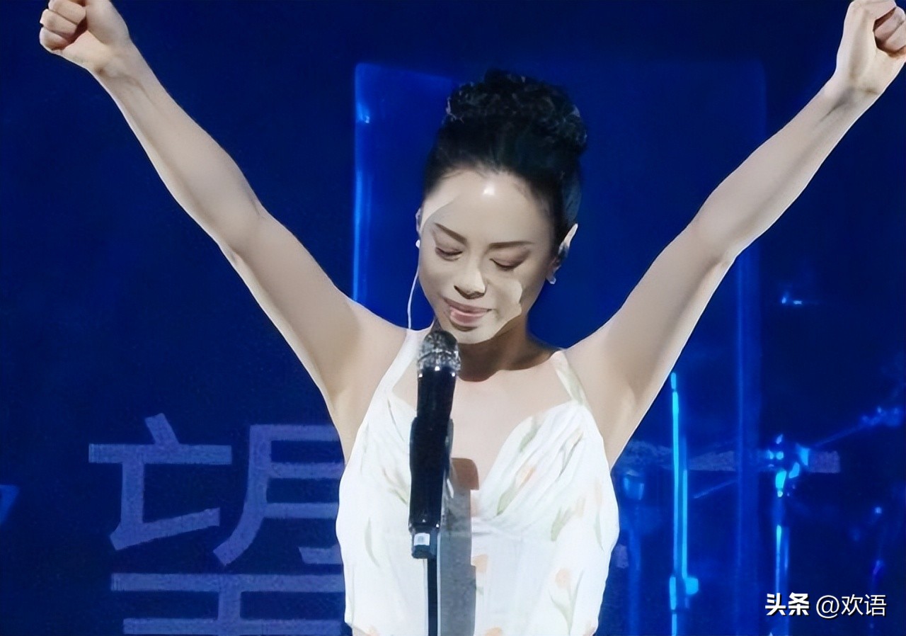才減肥成功變超美!57歲知名女星「如今臃腫快認不出」 慘白崩壞照網嘲:「被打回原形了...」