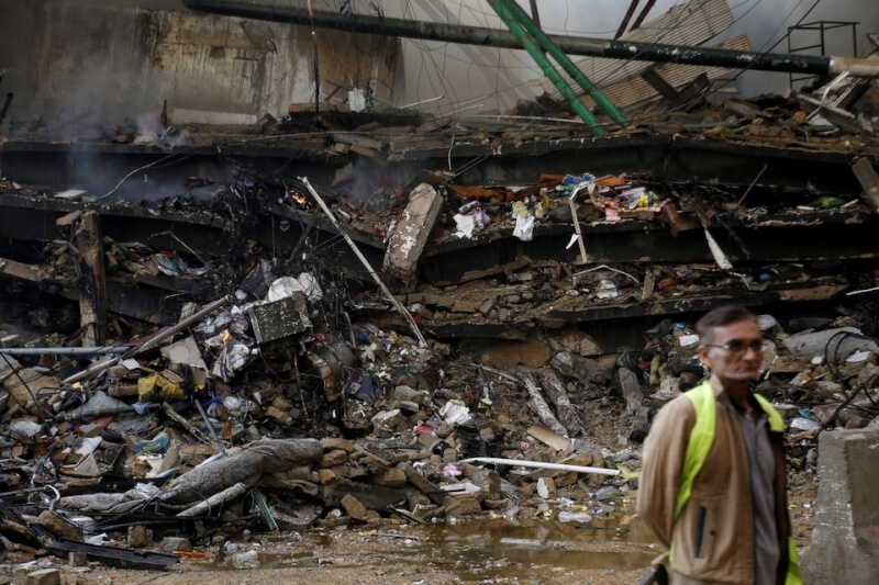 購物商場驚傳惡火！仍有65人失蹤「死亡人數曝光」