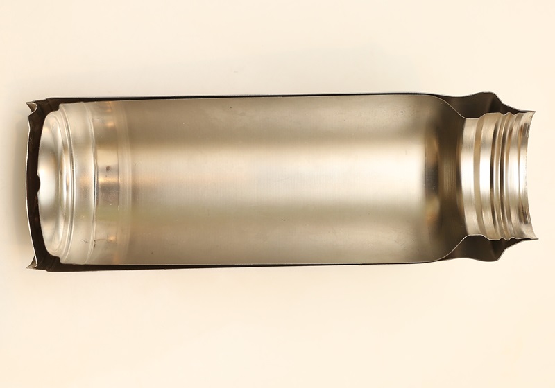 恐釀敗血症！保溫杯「一用法會中毒」　醫警告「很多上班族這樣用」：別以為是小事