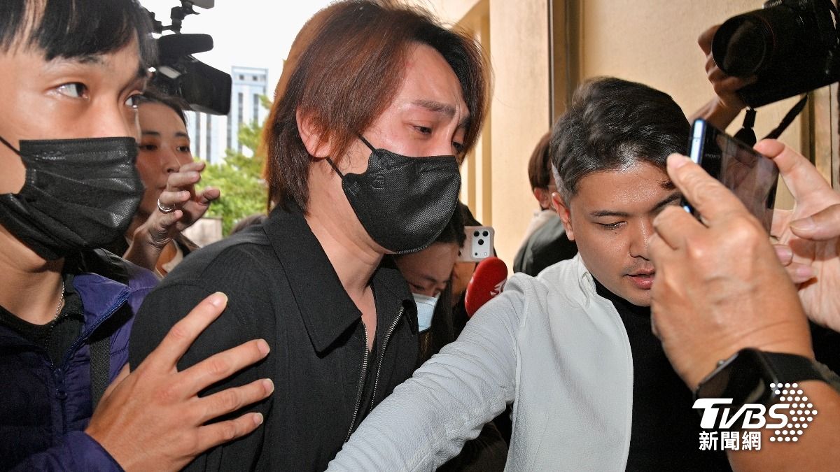 相驗後人間蒸發！曹西平乾兒子「不敢現身靈堂」　被查出「已收1800萬房產」知情人鬆口內幕...