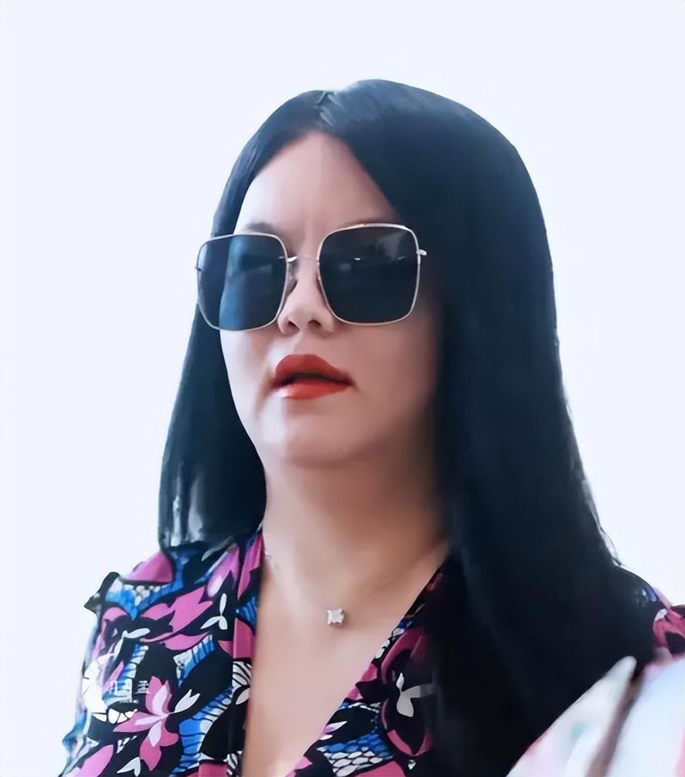 演藝圈超級富婆！49歲大咖女星「才被嘲胖到認不出」　如今「慘遭中國封殺」近況令人搖頭