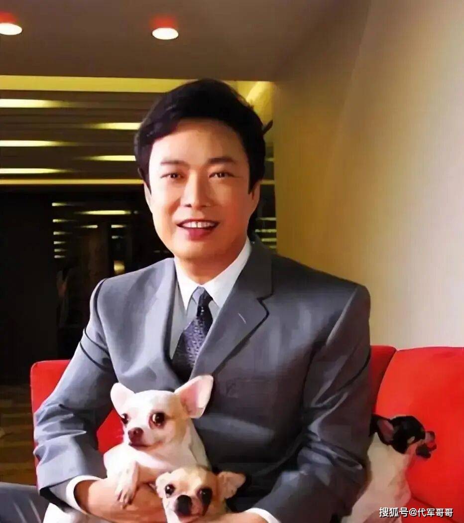 封麥引退7年！70歲費玉清「獨居淡出生活」曝光　與56歲知己相伴「為最愛的她終身不娶」