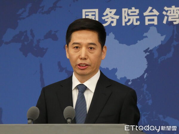 陸配喊「紅旗插滿台灣」遭驅逐！國台辦出面「強硬發聲」