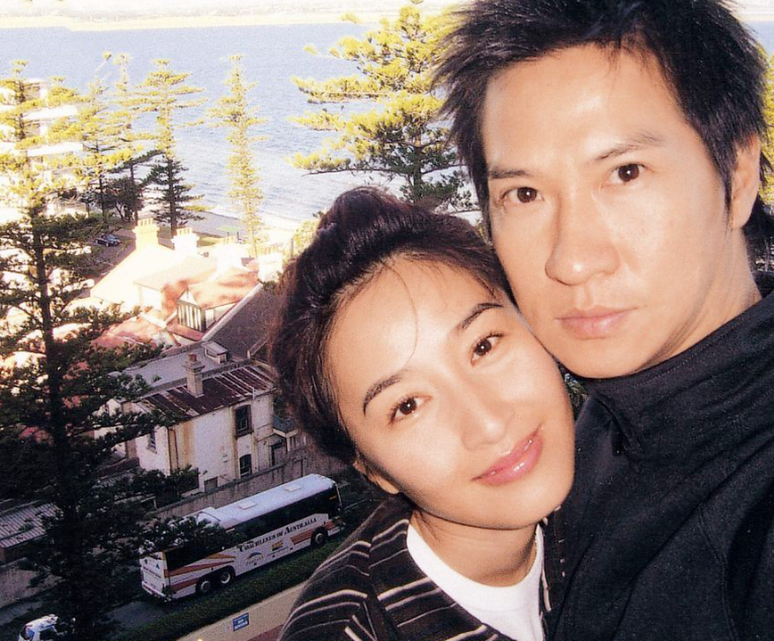 當年比影帝尫還紅！粉絲偶遇「61歲昔日女神」　為愛淡出「被寵愛23年」身旁老公一舉動：嫁對人了❤️