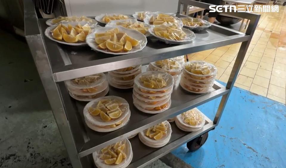 墾丁餐廳再中槍!建中畢旅「狂洗1星負評」:狗都不吃 業者笑了出面回應