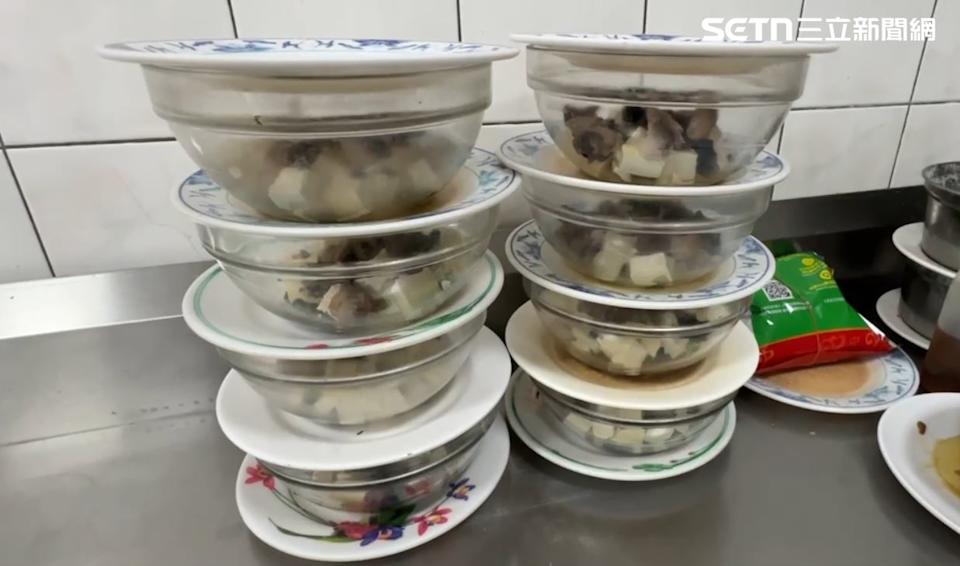 墾丁餐廳再中槍!建中畢旅「狂洗1星負評」:狗都不吃 業者笑了出面回應