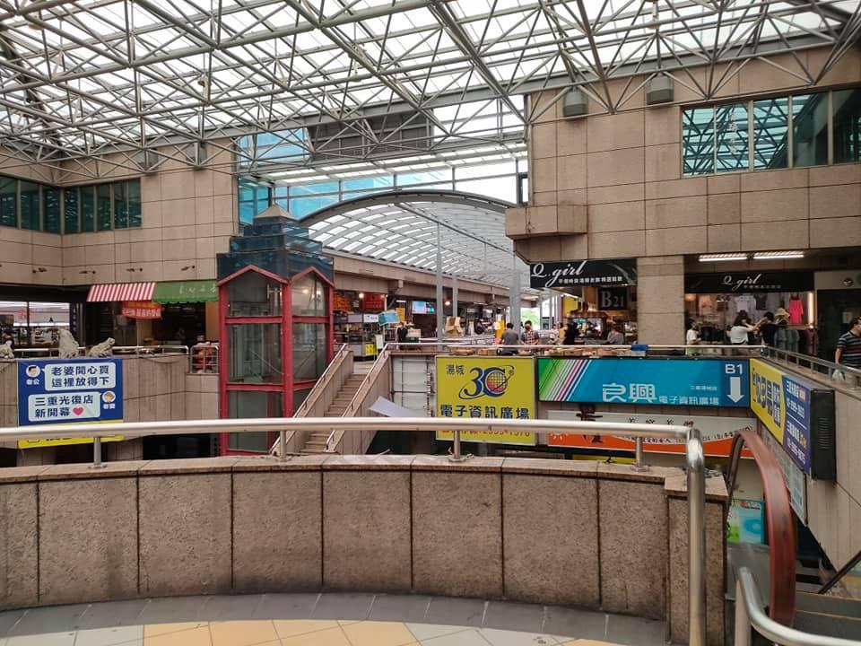 昔是台北縣地標！1商圈沒落「淪為鬼城」　在地人感嘆：曾經熱鬧非凡