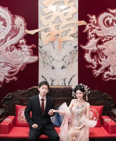 知名女歌手「閃嫁豪門7天就翻車」!老公驚爆出軌「鹹濕對話曝光」小三也是女星