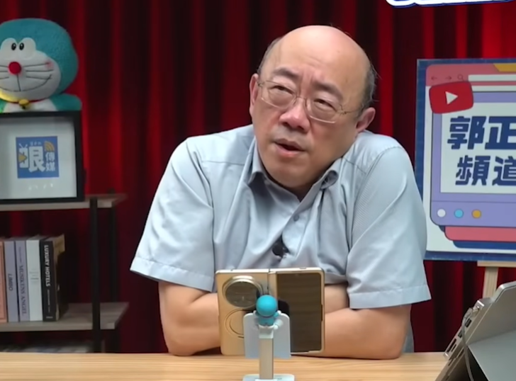 僅花91分鐘！霍諾德「成功徒手攀頂101」　政治大咖逆風發聲「變肉餅傷路人誰負責」