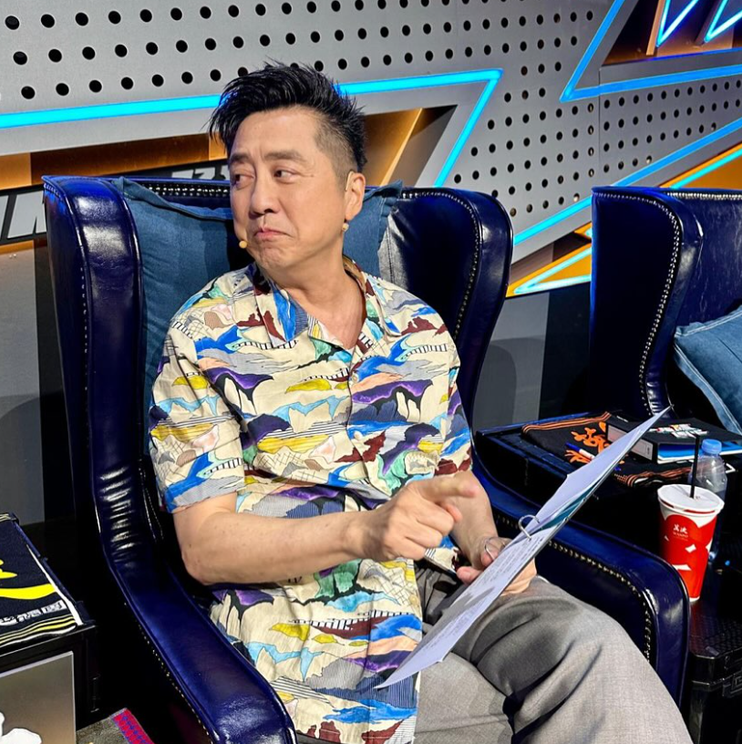 好好先生罕見發怒！哈林「街頭暴怒開罵」　衝突畫面曝光「網卻都挺他」