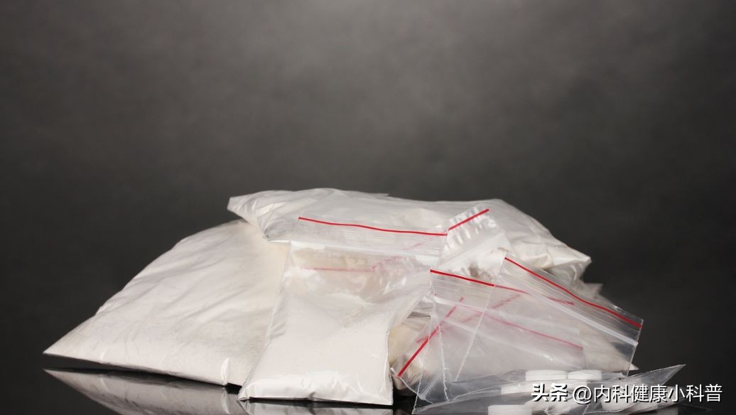 吃一口等於「吃7公斤塑膠袋」！她常吃「腎衰竭過世」醫生呼籲別吃了