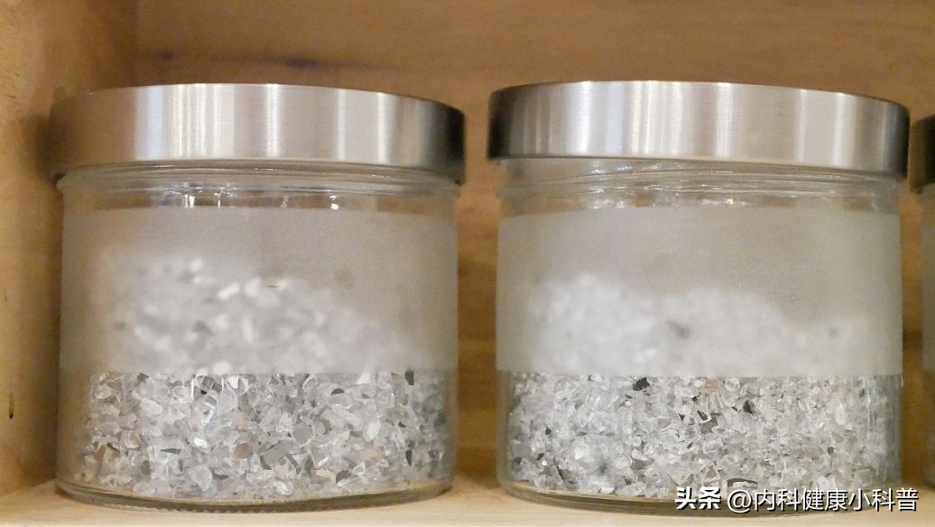 吃一口等於「吃7公斤塑膠袋」！她常吃「腎衰竭過世」醫生呼籲別吃了