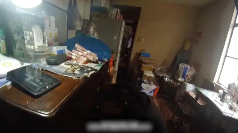 姑姑為了一事「賞我媽6個耳光」！爸爸冷靜2秒「送給我媽427萬」姑姑當場崩潰