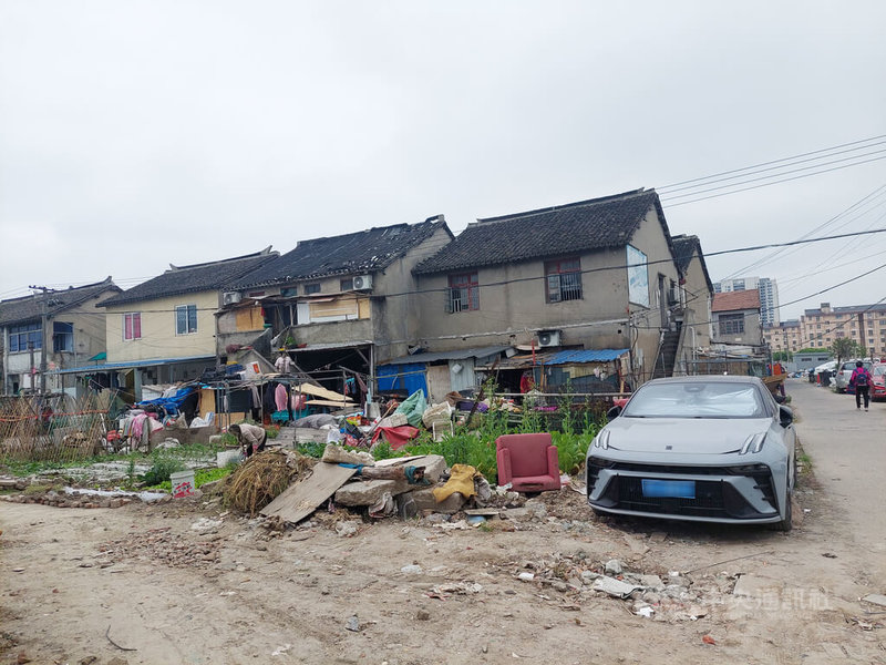 姑姑為了一事「賞我媽6個耳光」！爸爸冷靜2秒「送給我媽427萬」姑姑當場崩潰