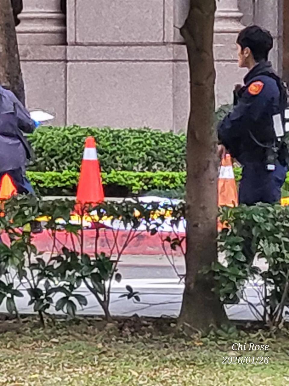 快訊/桃園豪宅驚傳「婦人身穿紅衣」墜樓亡!輕生原因疑曝光