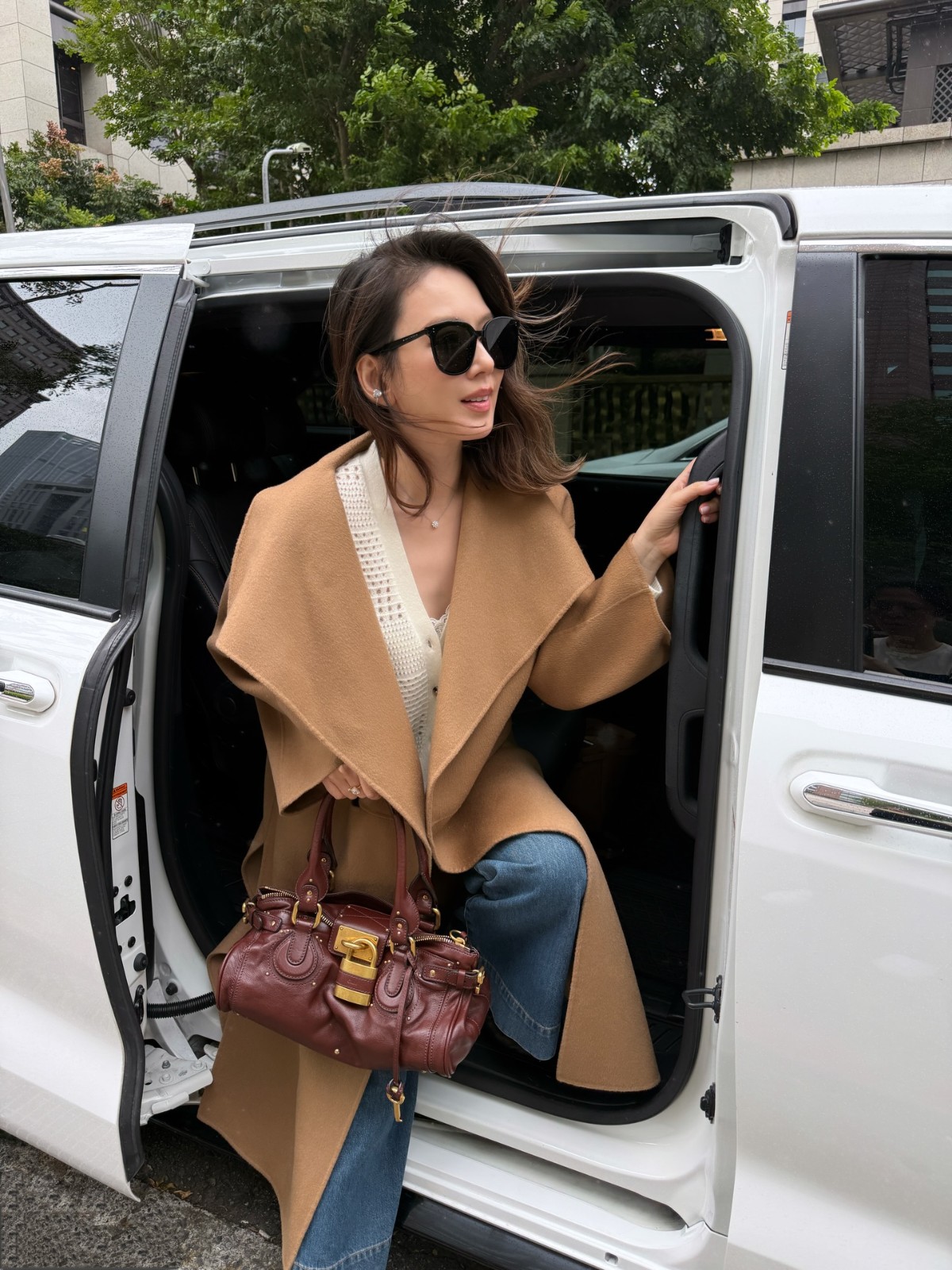 離婚富商過更好！47歲Melody「進軍中國有新身分了」　首張成績單「狂撈5300萬」太狂啦