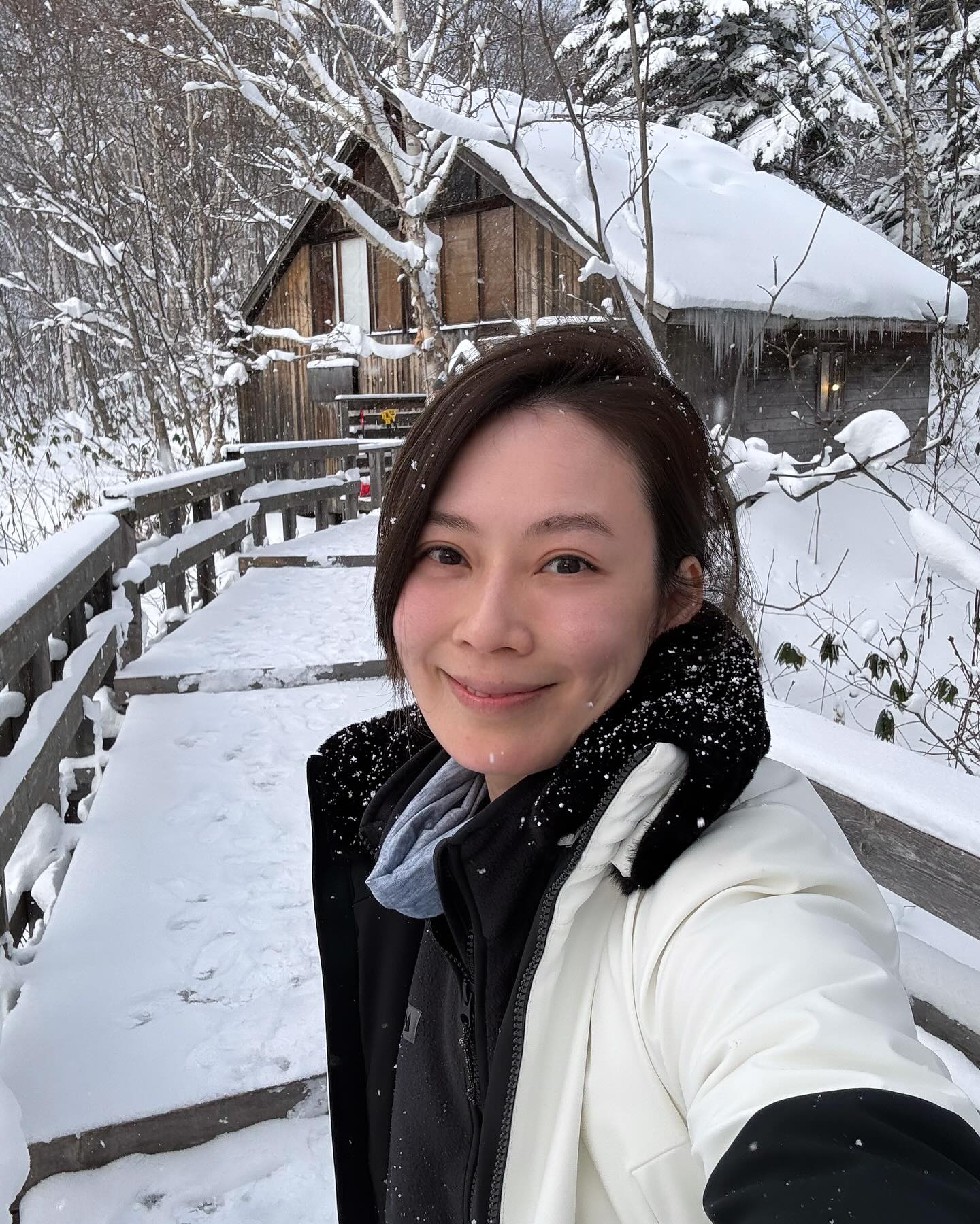 離婚富商過更好！47歲Melody「進軍中國有新身分了」　首張成績單「狂撈5300萬」太狂啦