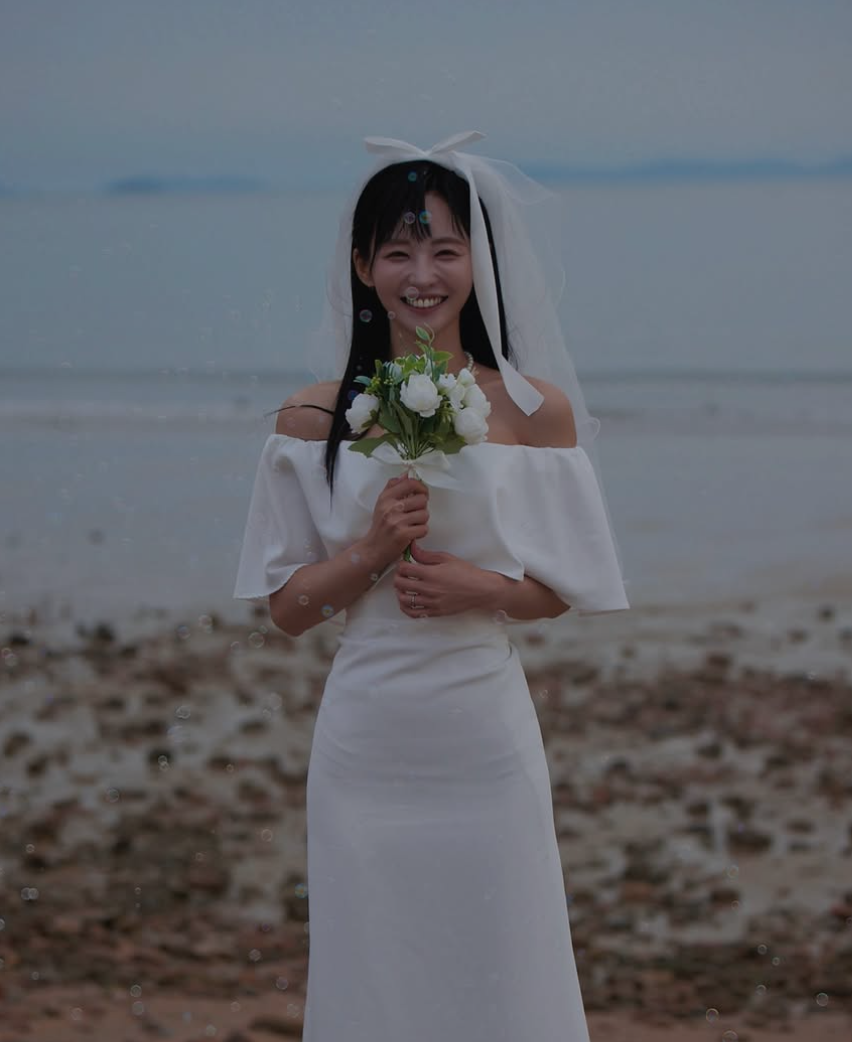 圈內首位出櫃!知名女星「無預警宣布結婚」甜蜜婚紗照曝光