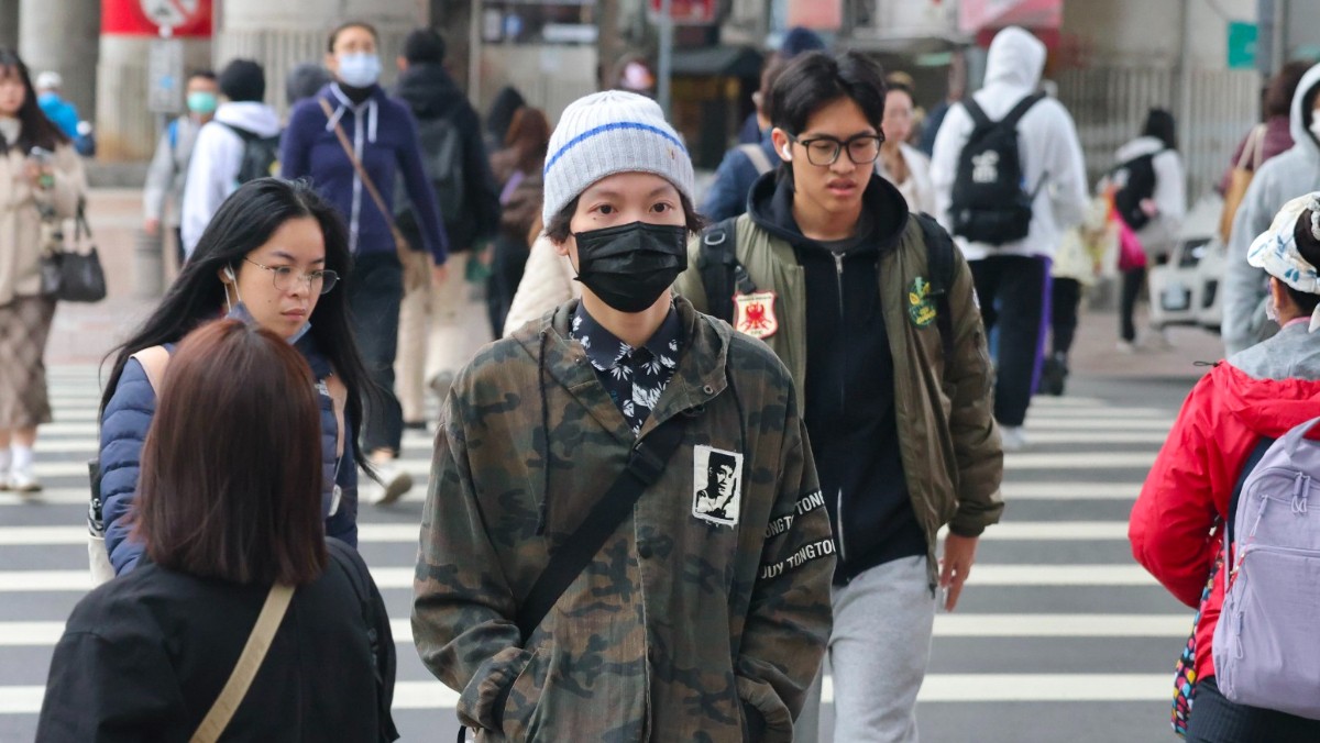 這天回暖「高溫飆到26度」!下一波「濕冷氣團又殺來」凍雨時間曝光