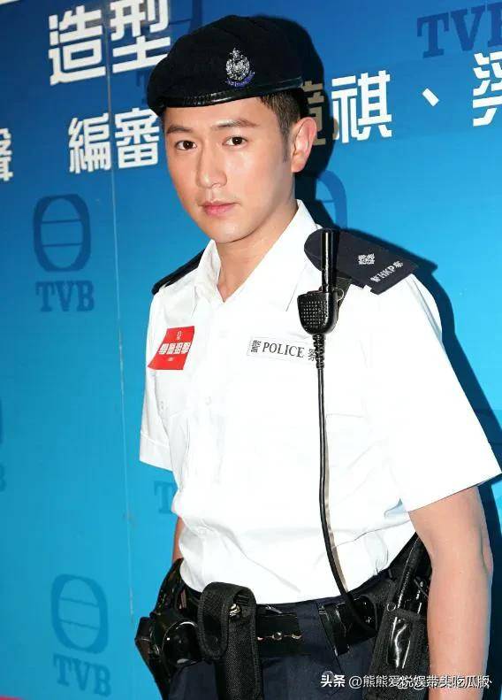 帥氣男神!47歲資深男星「退圈轉行當廚師」 如今「明顯發福變阿北」網大喊崩壞