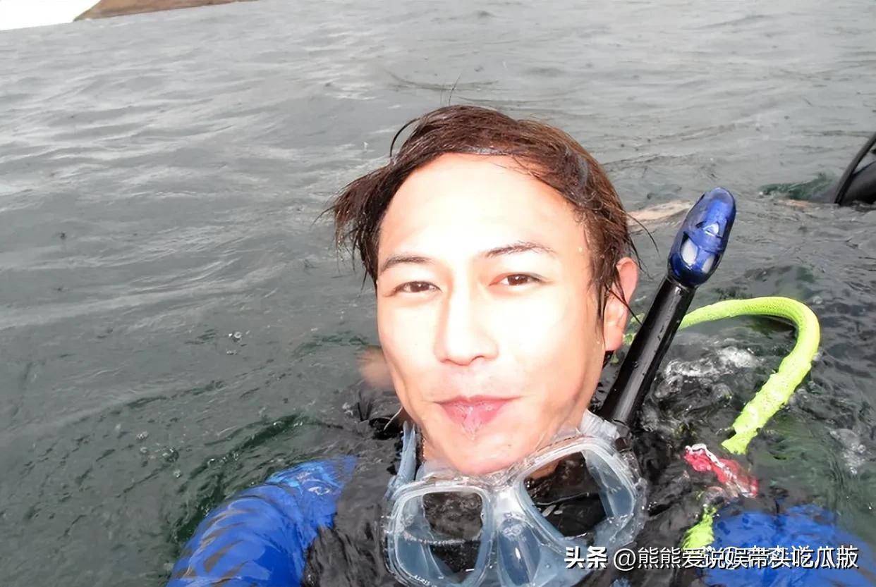 帥氣男神!47歲資深男星「退圈轉行當廚師」 如今「明顯發福變阿北」網大喊崩壞