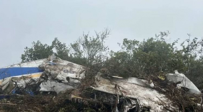 快訊/驚傳飛機墜毀!飛機上「15人全罹難」...死亡名單「驚見國會民代」